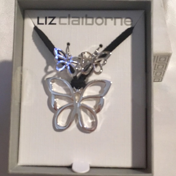 New-Liz Claiborne Butterfly Set - Picture 1 of 2